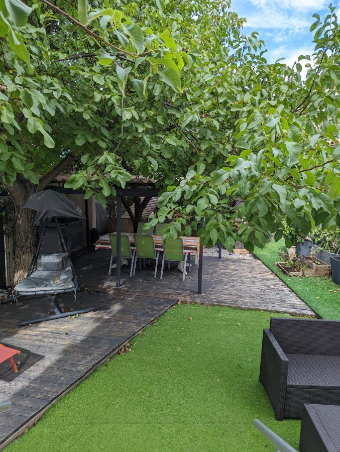 Guesthouse La Costiere - Logements Independants - Espace Piscine Jacuzzi Lunel  Exterior photo